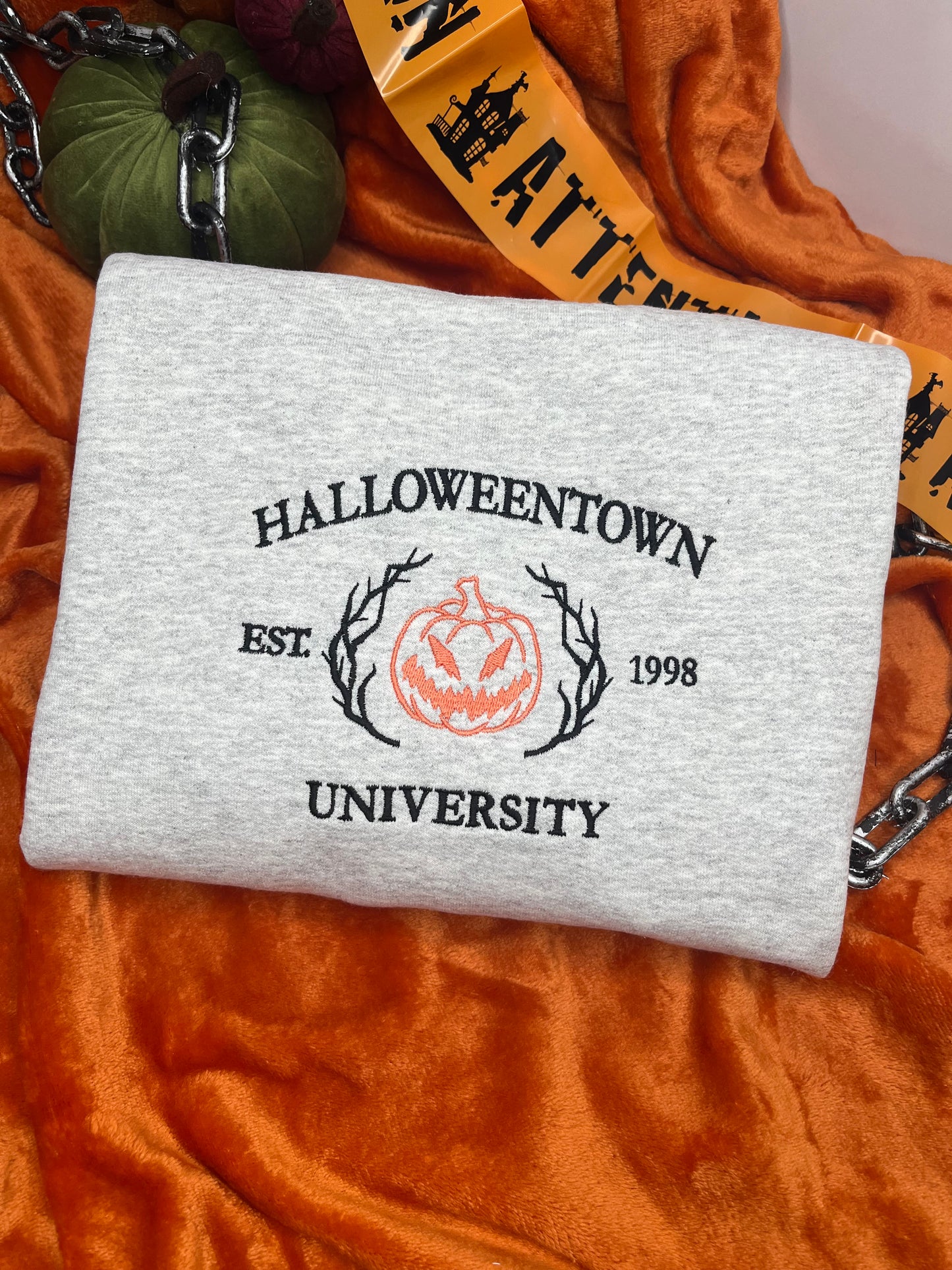 HALLOWEENTOWN UNIVERSITY EMBROIDERED SWEATSHIRT