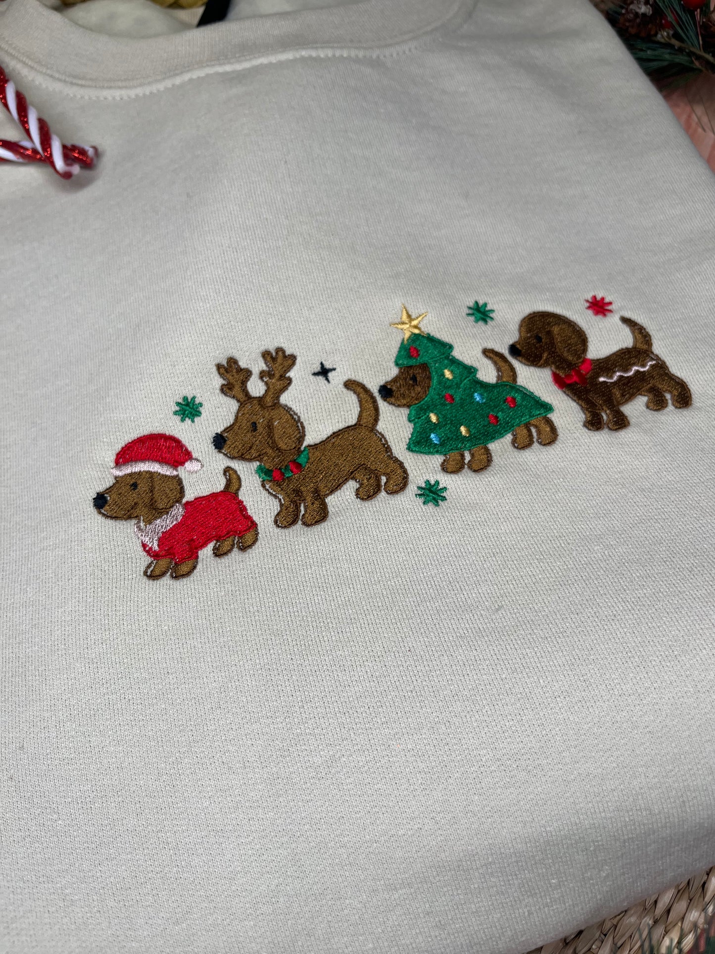 CHRISTMAS DACHSHUND SAUSAGE DOG EMBROIDERED SWEATSHIRT