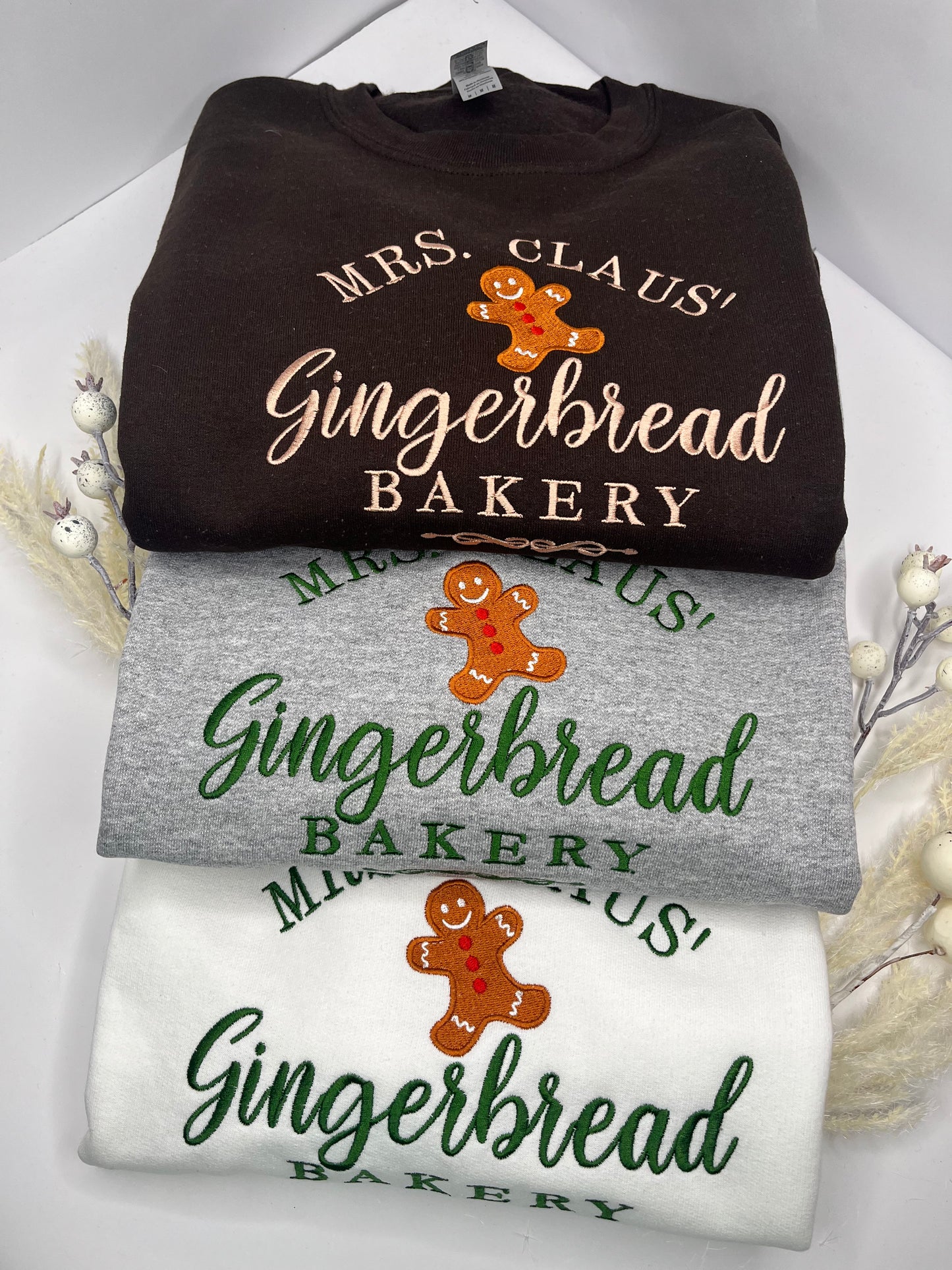 MRS CLAUS' GINGERBREAD BAKERY SWEATSHIRT