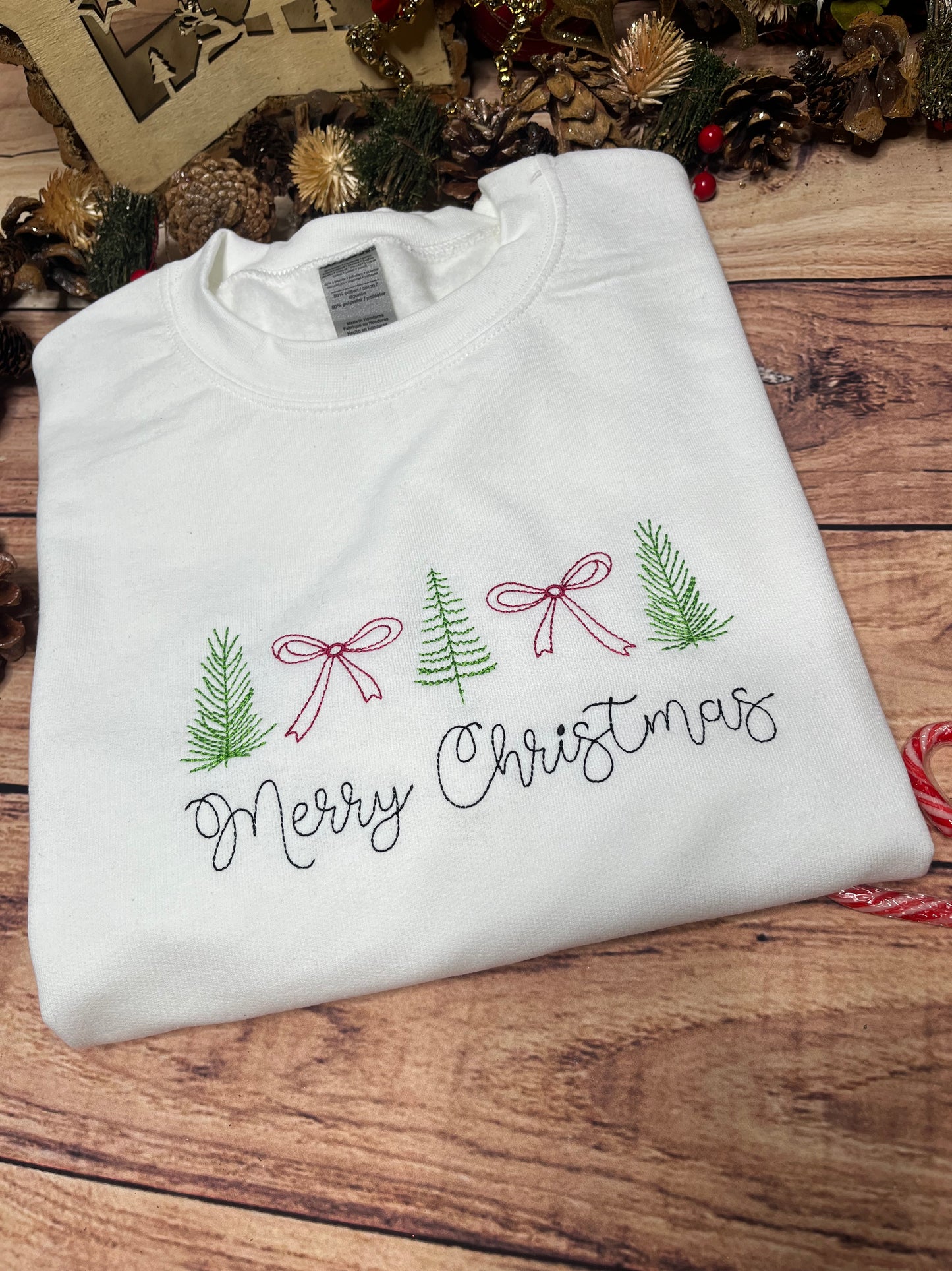CHRISTMAS BOWS AND TREES
