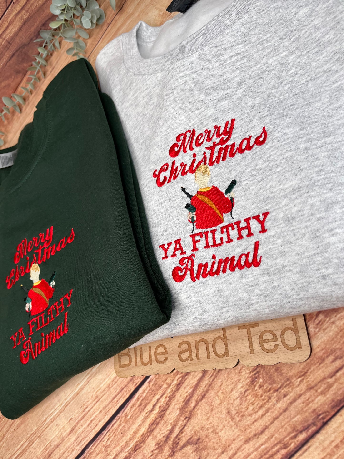 READY TO POST XLARGE MERRY CHRISTMAS YOU FILTHY ANIMAL SWEATSHIRT