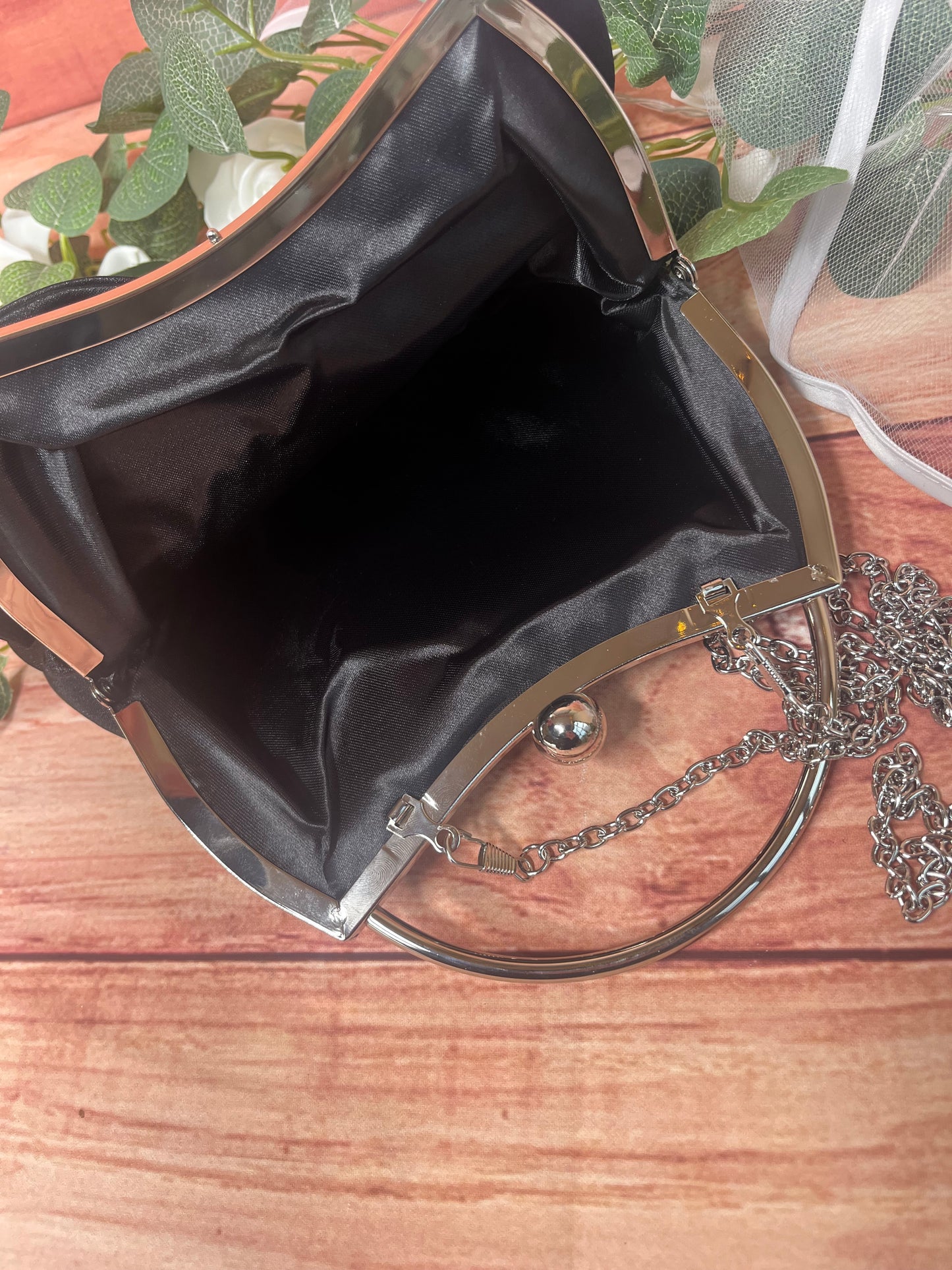 PERSONALISED WHITE OR BLACK BRIDAL BOW CLUTCH WITH LONG STRAP