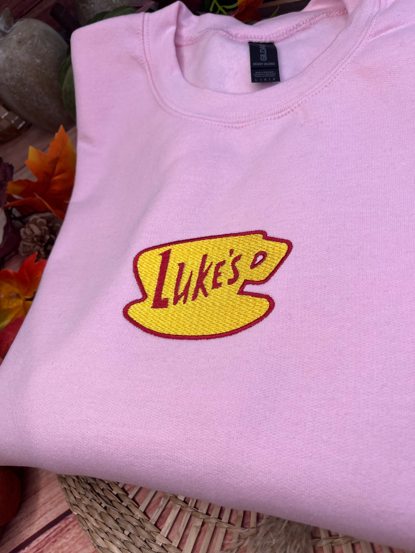 LUKES DINER EMBROIDERED SWEATSHIRT