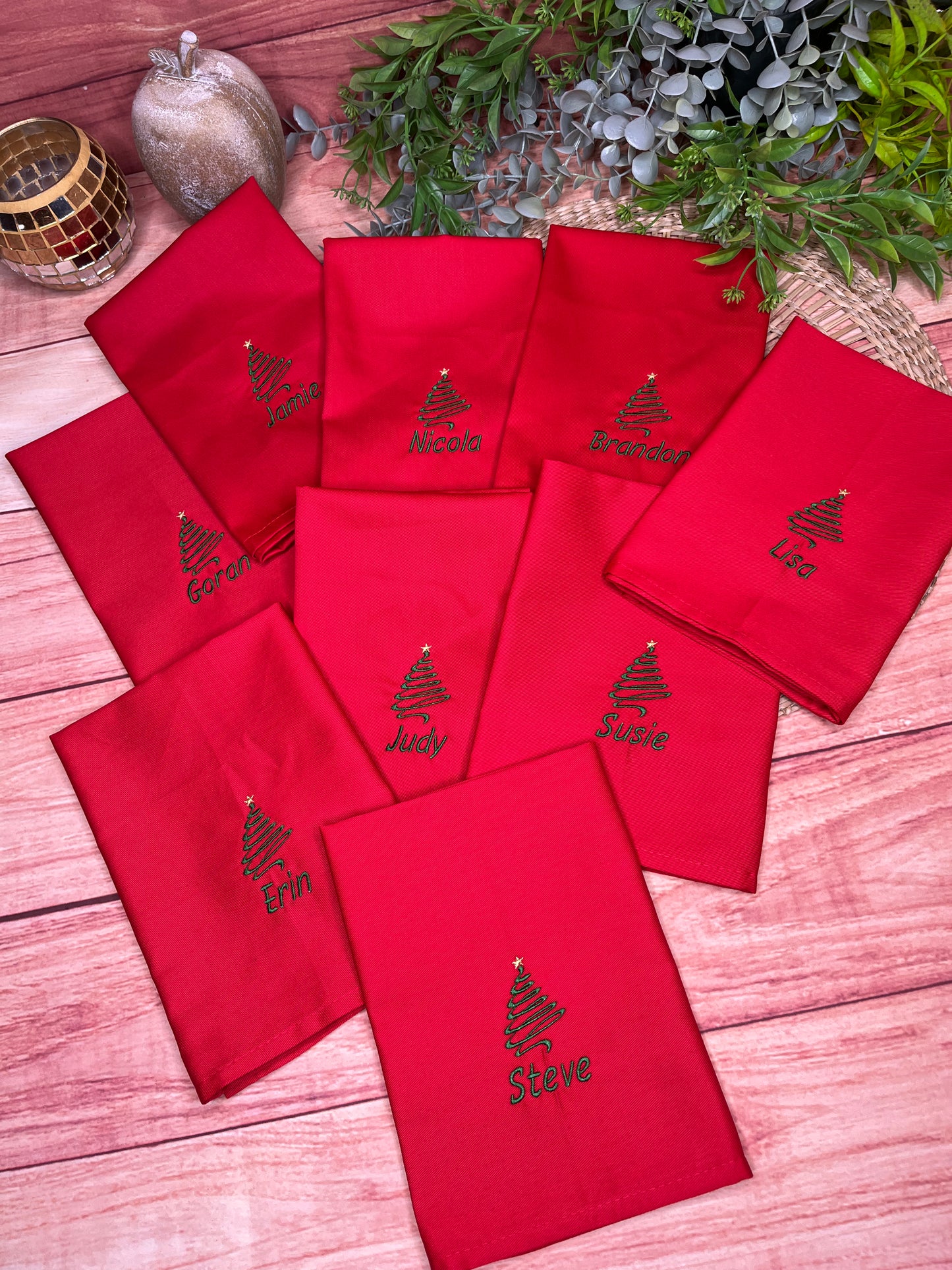 PERSONALISED CHRISTMAS TREE AND NAME NAPKIN