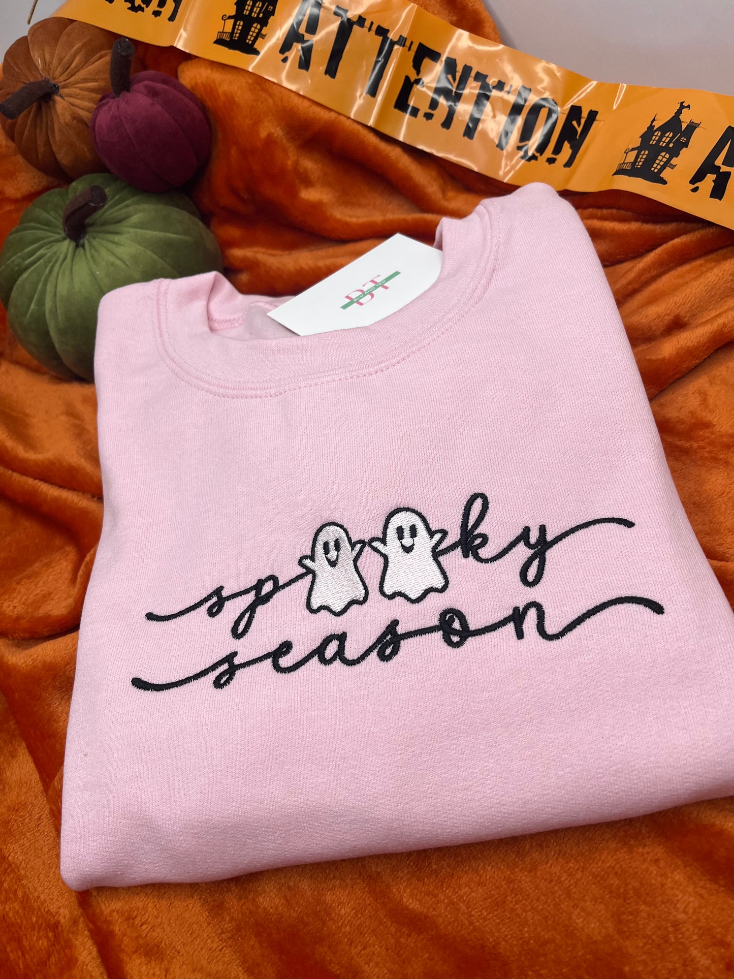 SPOOKY SEASON EMBROIDERED SWEATSHIRT