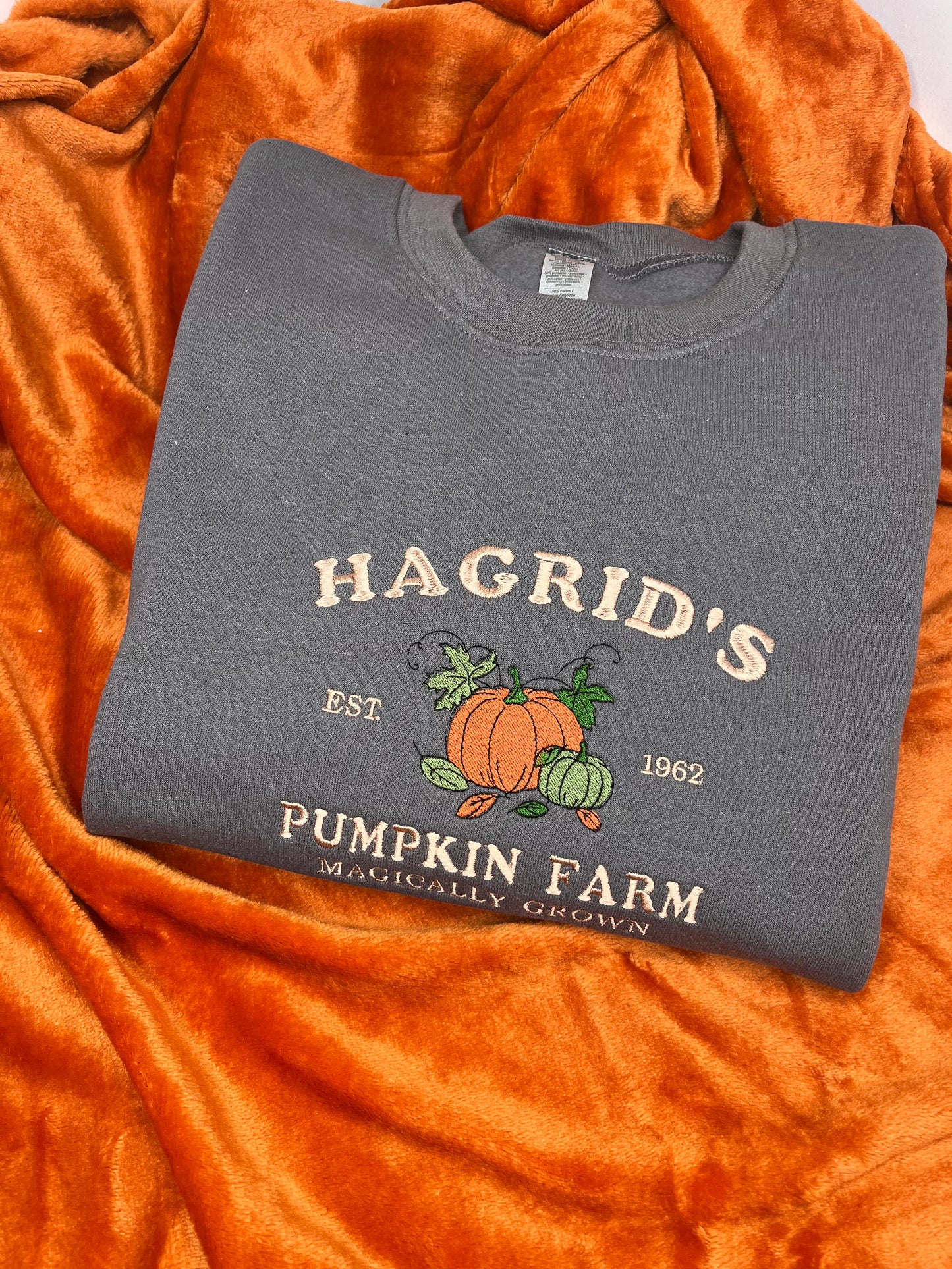 HAGRID'S PUMPKIN FARM SWEATSHIRT