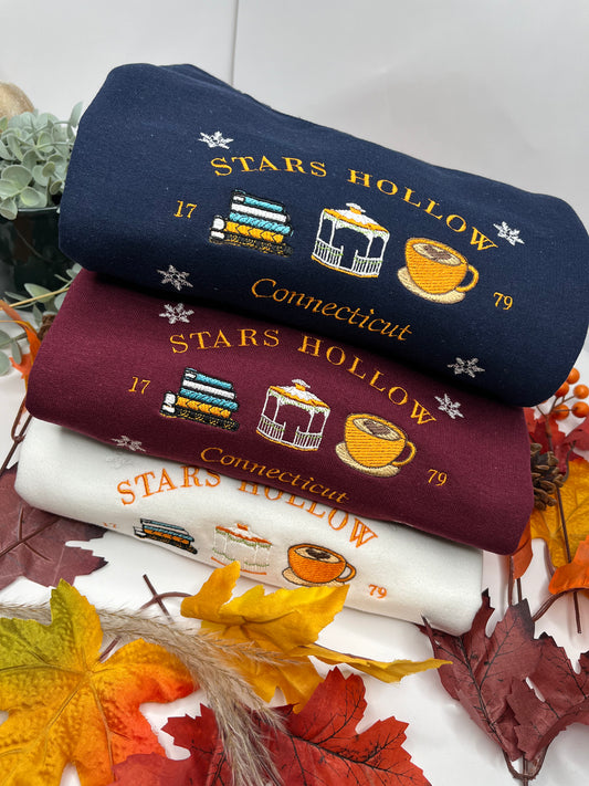 STARS HOLLOW SNOW EMBROIDERED SWEATSHIRT