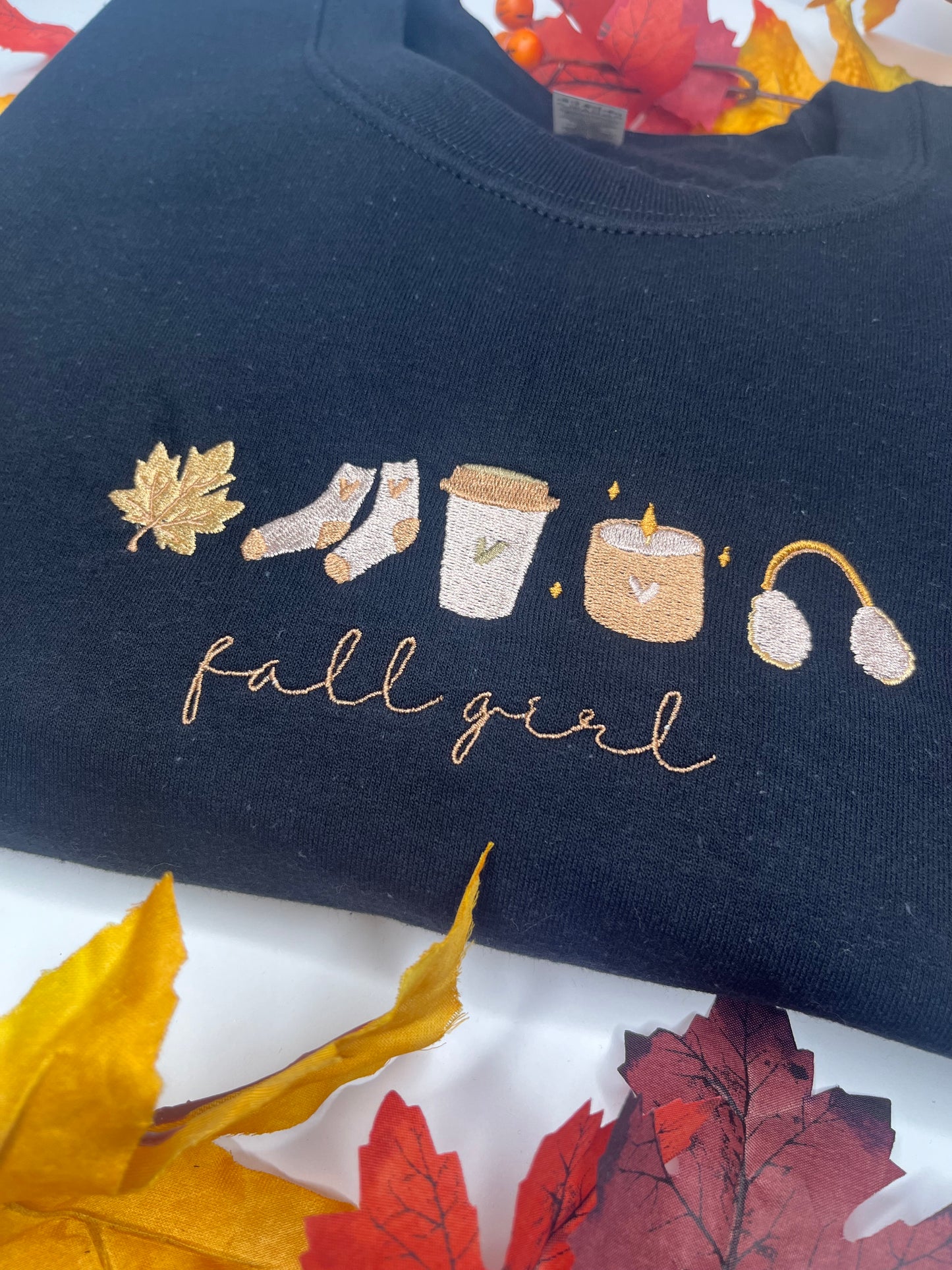 EMBROIDERED FALL GIRL