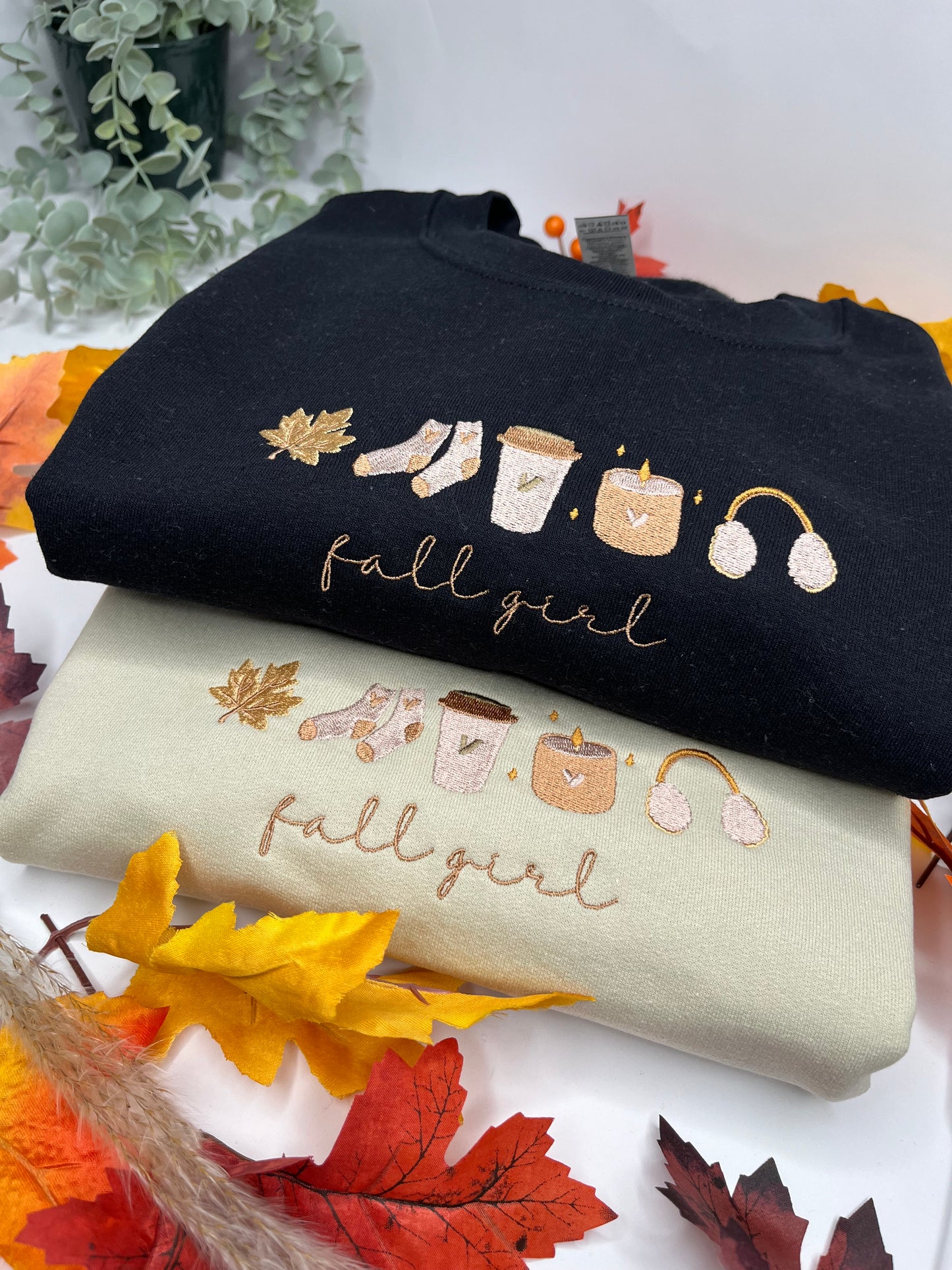 EMBROIDERED FALL GIRL