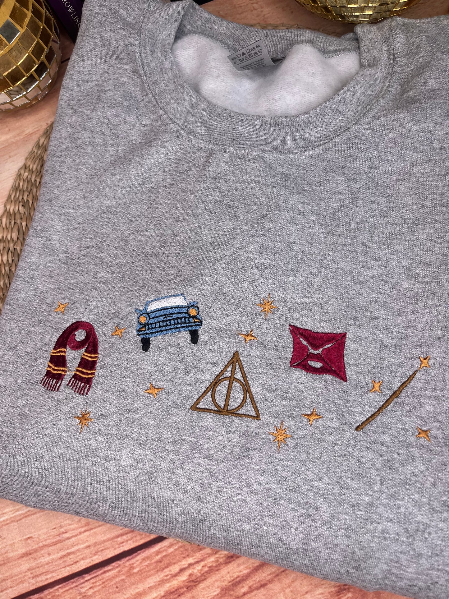 HARRY POTTER ICONS HALLOWS EMBROIDERED SWEATSHIRT