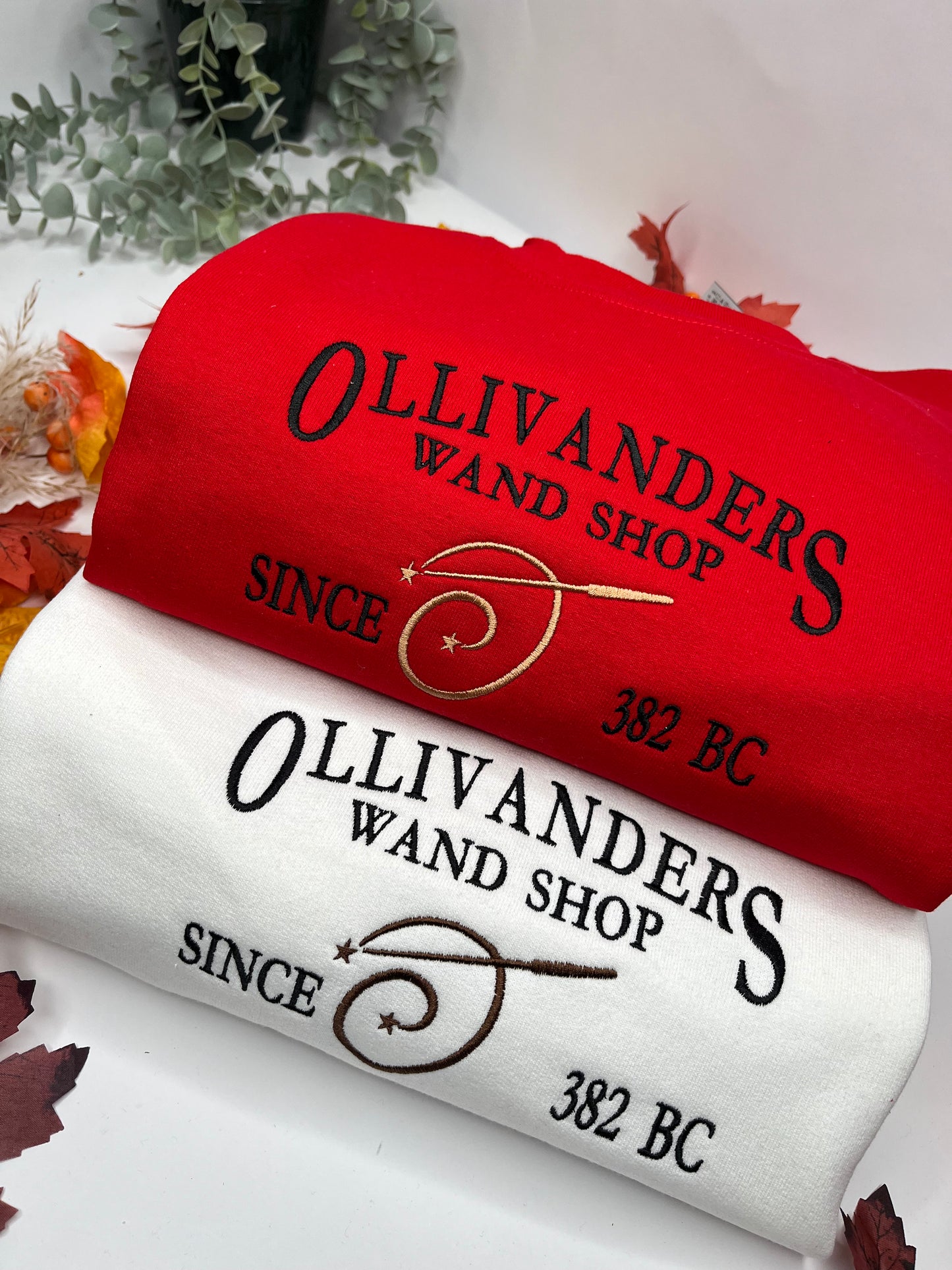 OLLIVANDERS WAND SHOP (Harry Potter) SWEATSHIRT