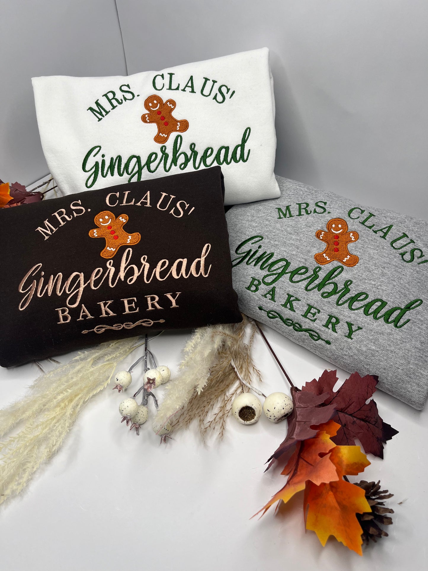 MRS CLAUS' GINGERBREAD BAKERY SWEATSHIRT