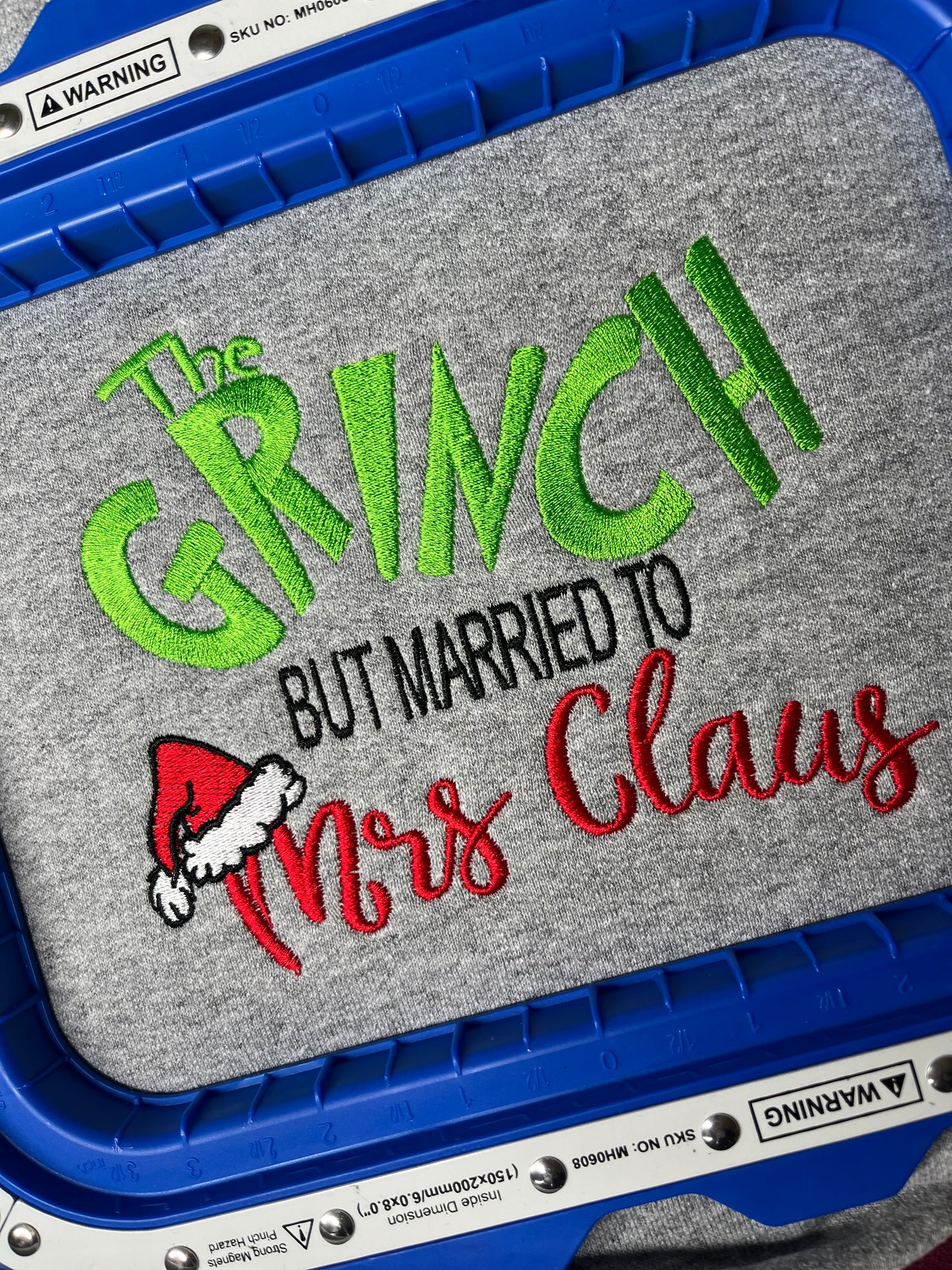THE GRINCH BUT MARRIED TO MRS CLAUS SWEATSHIRT