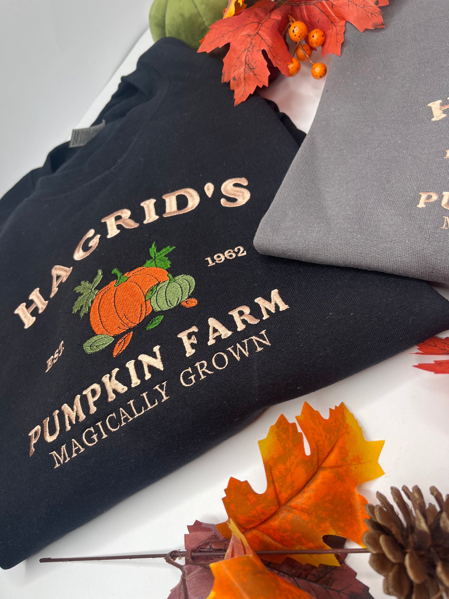 HAGRID'S PUMPKIN FARM SWEATSHIRT