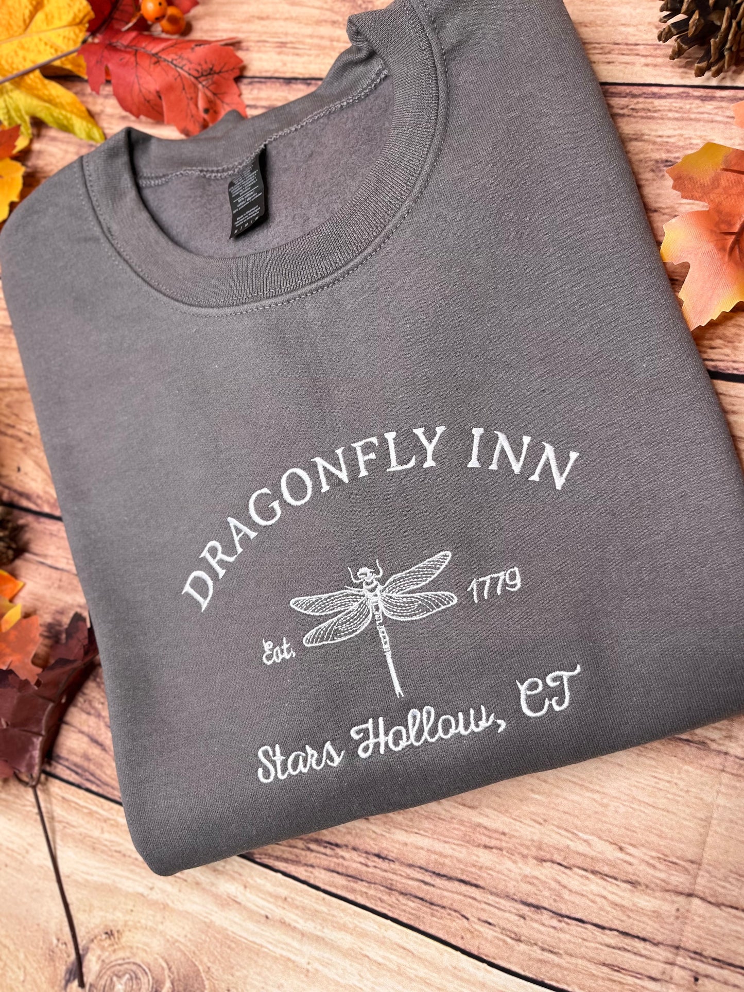 DRAGONFLY INN SWEATSHIRT READY TO POST MEDIUM