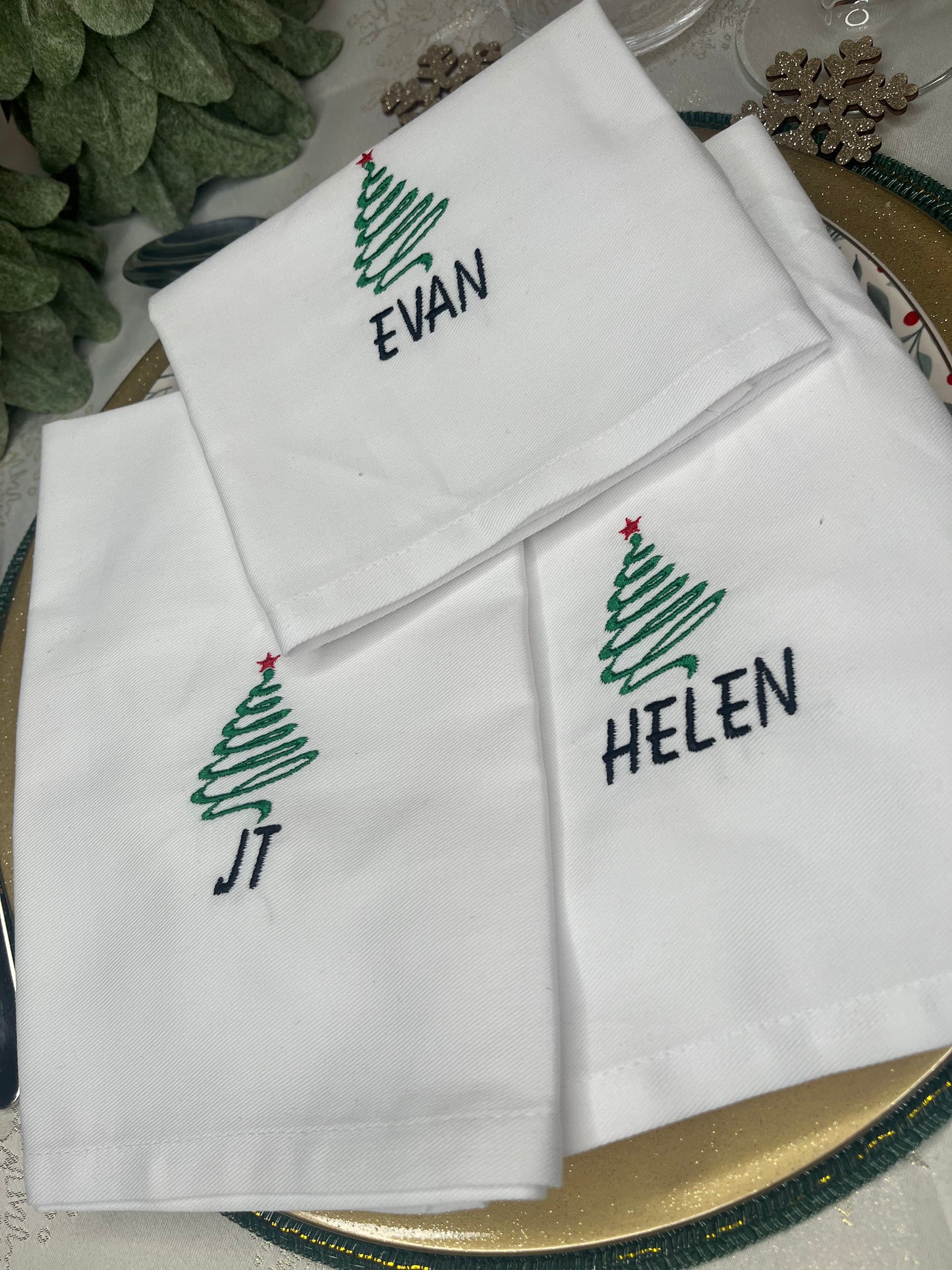 PERSONALISED CHRISTMAS TREE AND NAME NAPKIN