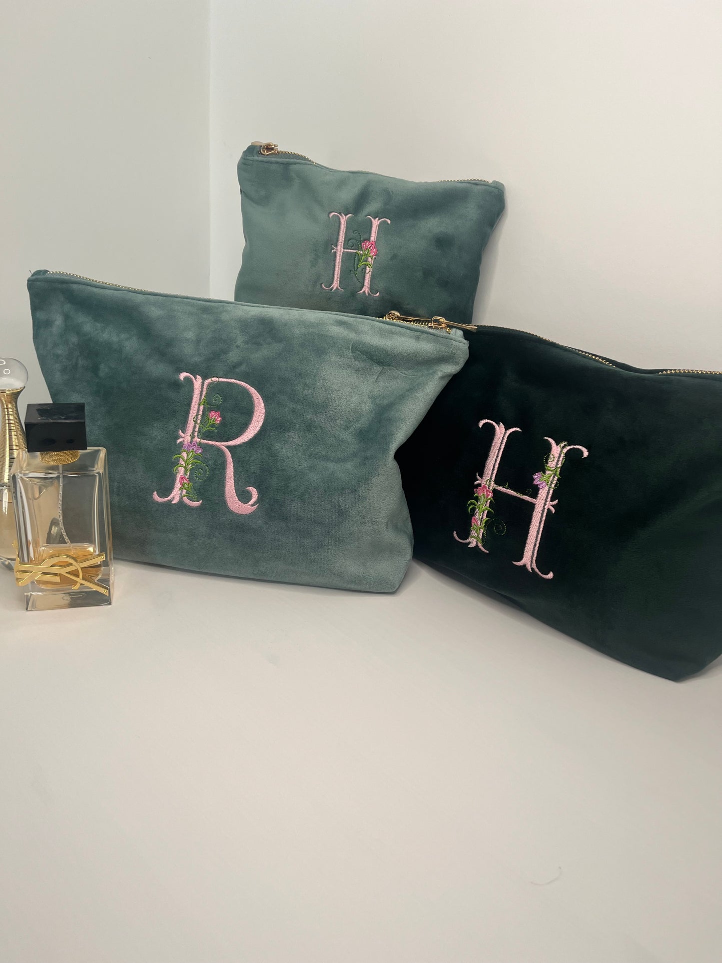 EMBROIDERED VELVET FLORAL INITIAL MAKE UP BAG