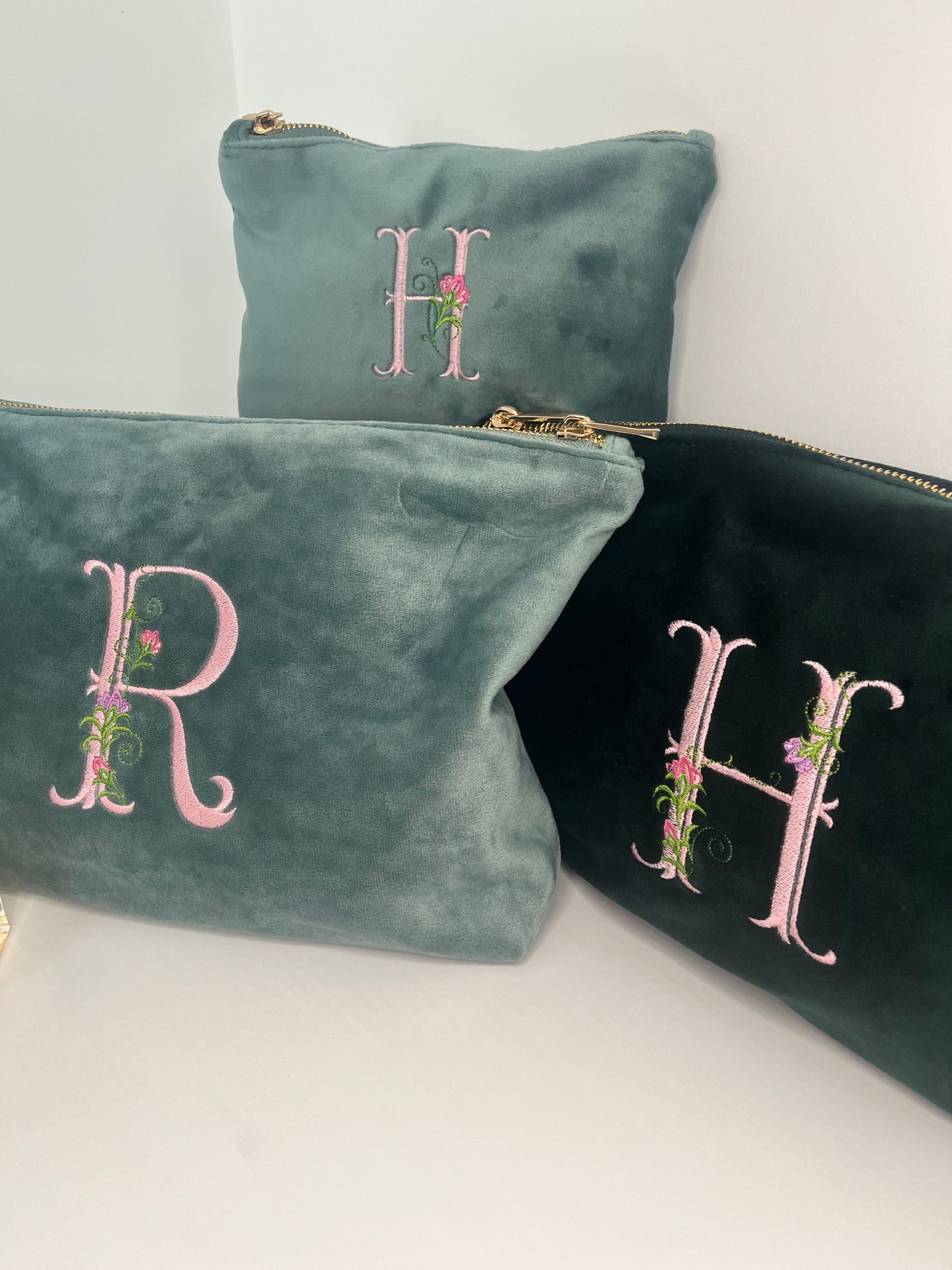 EMBROIDERED VELVET FLORAL INITIAL MAKE UP BAG