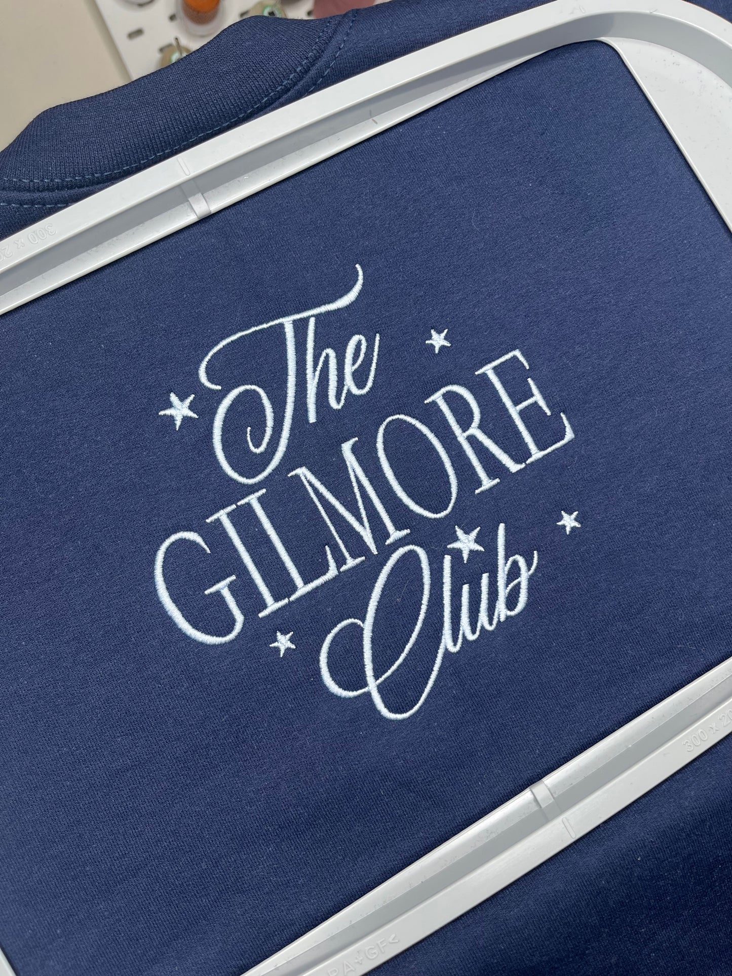 THE GILMORE CLUB EMBROIDERED SWEATSHIRT